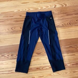 Women’s athletic leggings